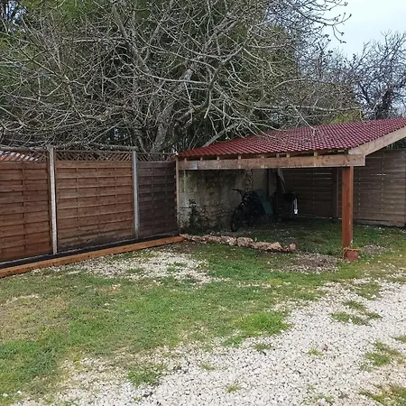 Holiday home Campagne Et Saujon